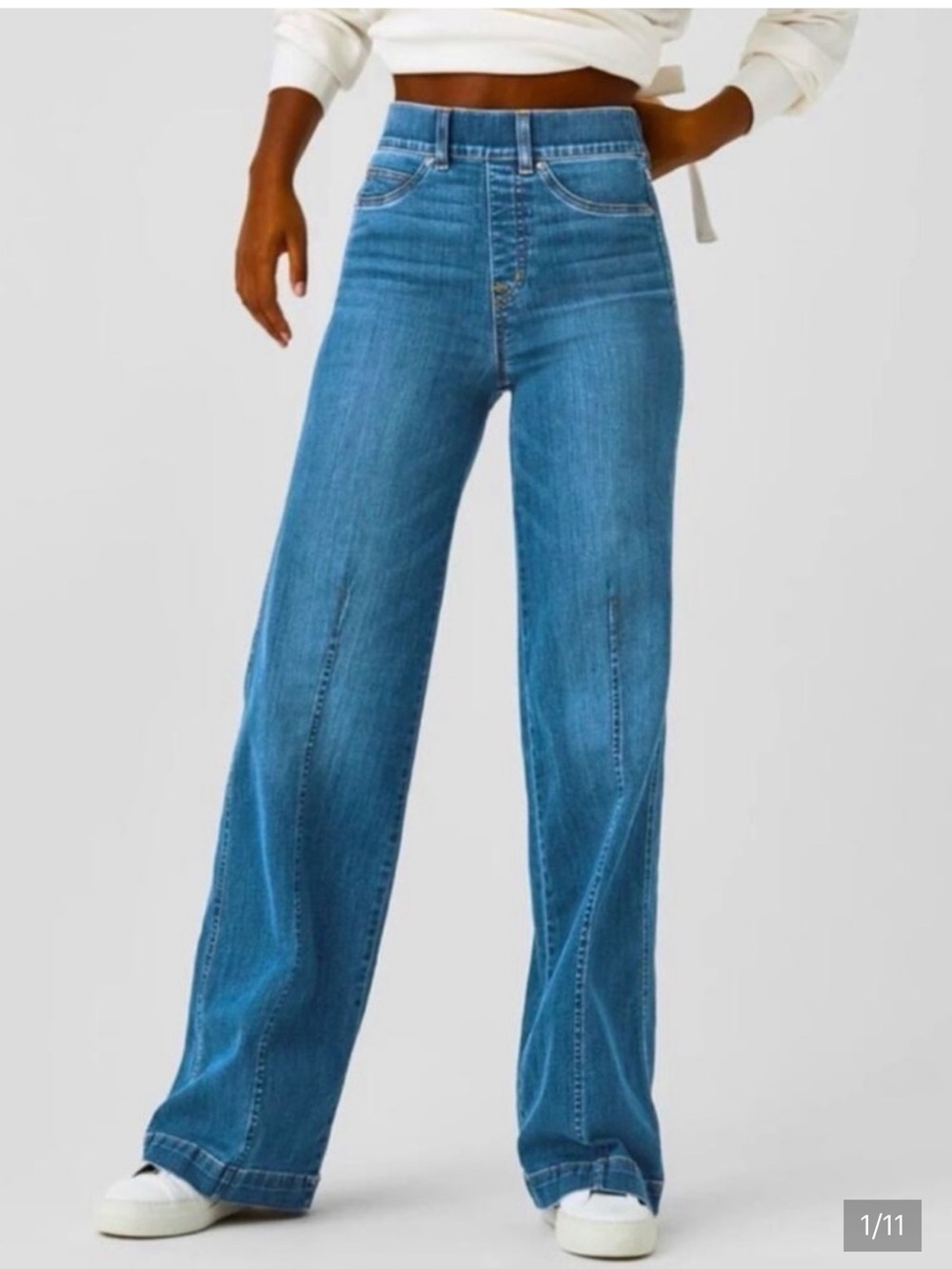 SPANX High-Waist Wide Leg Pull-On Jeans size small